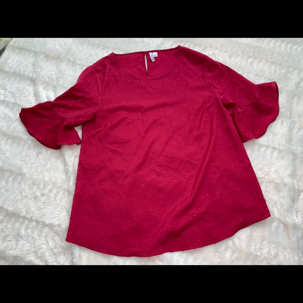 Elle Blouse w/ Bell Style Short Sleeve (S)